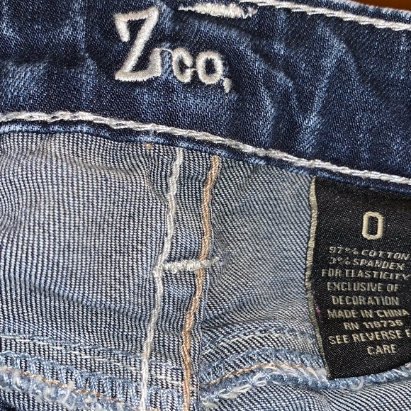 ZCO ladies jeans. - Picture 4 of 4